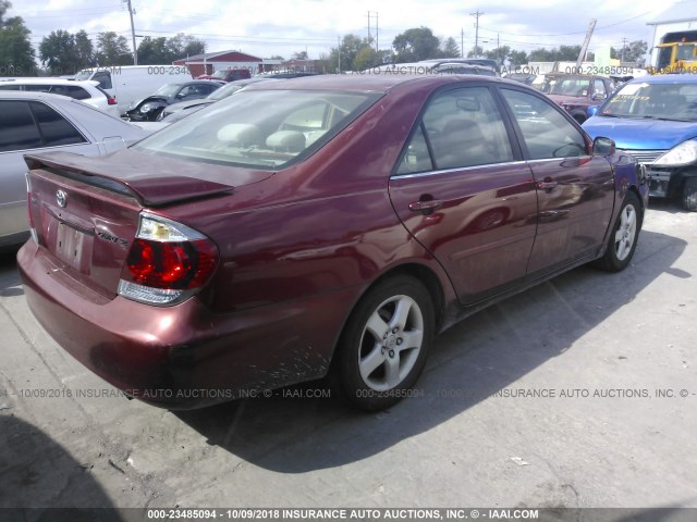 4T1BE32K75U392657 - 2005 TOYOTA CAMRY LE/XLE/SE RED photo 4