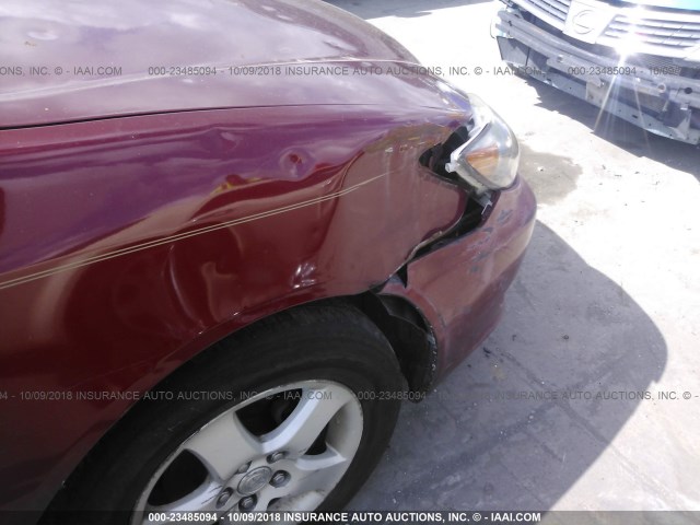 4T1BE32K75U392657 - 2005 TOYOTA CAMRY LE/XLE/SE RED photo 6