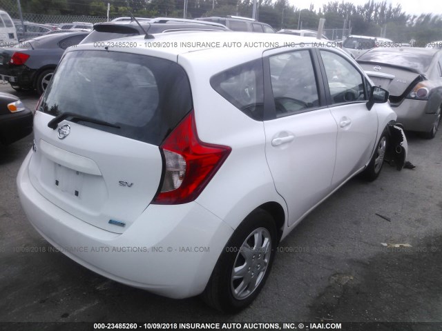 3N1CE2CPXFL404330 - 2015 NISSAN VERSA NOTE S/S PLUS/SV/SL/SR WHITE photo 4