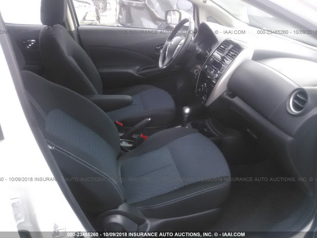 3N1CE2CPXFL404330 - 2015 NISSAN VERSA NOTE S/S PLUS/SV/SL/SR WHITE photo 5