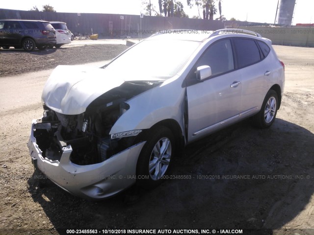 JN8AS5MT3CW605121 - 2012 NISSAN ROGUE S/SV SILVER photo 2