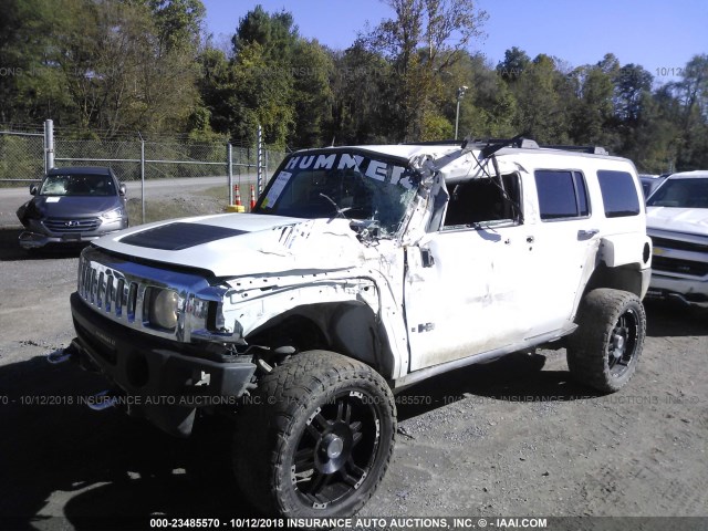 5GTDN136X68154792 - 2006 HUMMER H3 WHITE photo 6