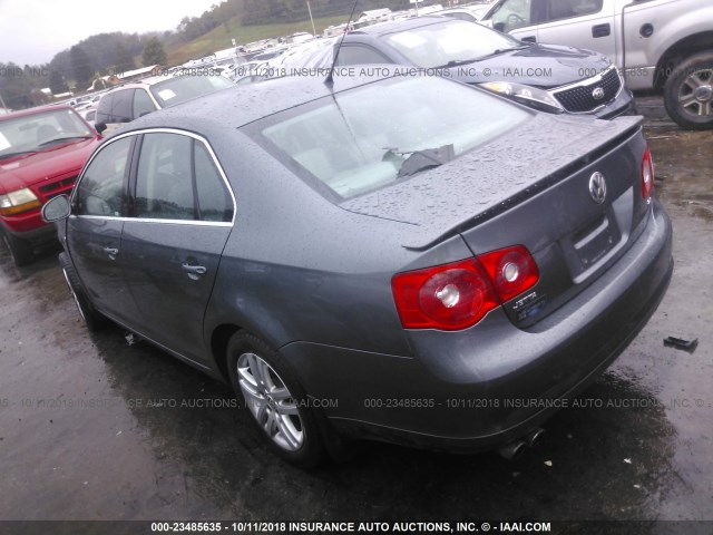 3VWEF81K97M080485 - 2007 VOLKSWAGEN JETTA WOLFSBURG 灰色 照片 3