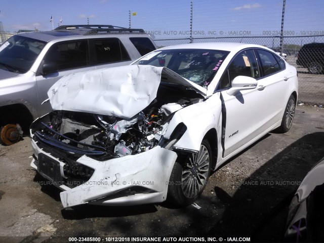 3FA6P0RU6JR141240 - 2018 FORD FUSION TITANIUM/PLATINUM HEV WHITE photo 2