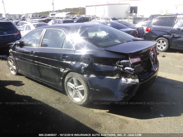 4T1BF1FK4CU116591 - 2012 TOYOTA CAMRY SE/LE/XLE BLACK photo 3