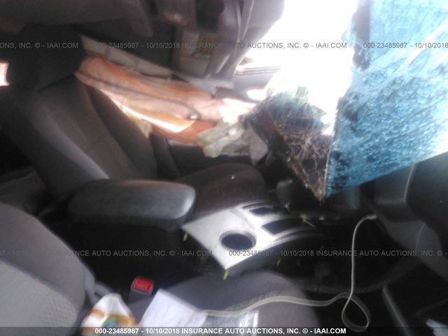 5TFJU4GN9FX075149 - 2015 TOYOTA TACOMA DOUBLE CAB PRERUNNER GRAY photo 5