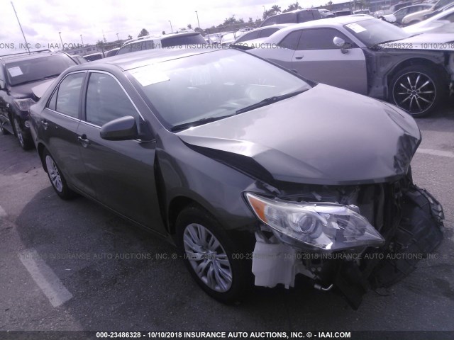 4T1BF1FK5CU616422 - 2012 TOYOTA CAMRY SE/LE/XLE 绿色 照片 1