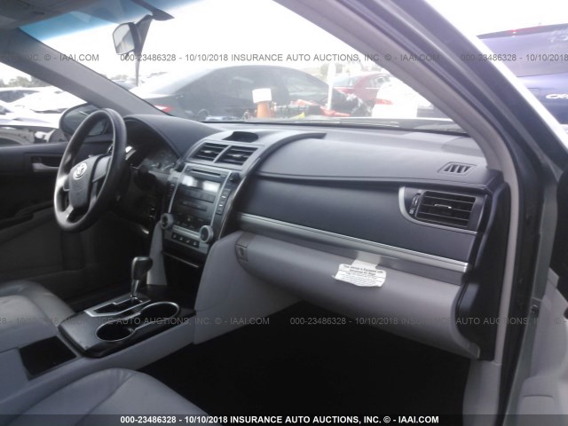 4T1BF1FK5CU616422 - 2012 TOYOTA CAMRY SE/LE/XLE 绿色 照片 5