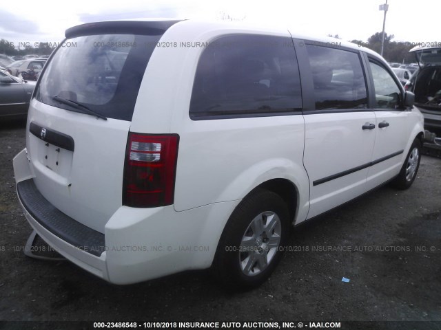 2D8HN44H48R803215 - 2008 DODGE GRAND CARAVAN SE WHITE photo 4