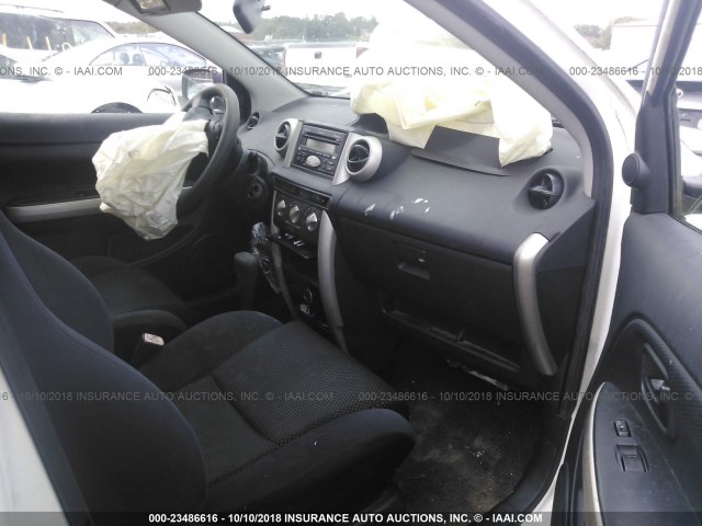JTKKT624340075485 - 2004 TOYOTA SCION XA თეთრი ფოტო 5