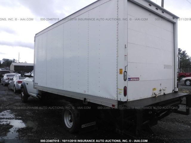 3C7WDMDLXCG257339 - 2012 DODGE RAM 5500 ST/SLT WHITE photo 3