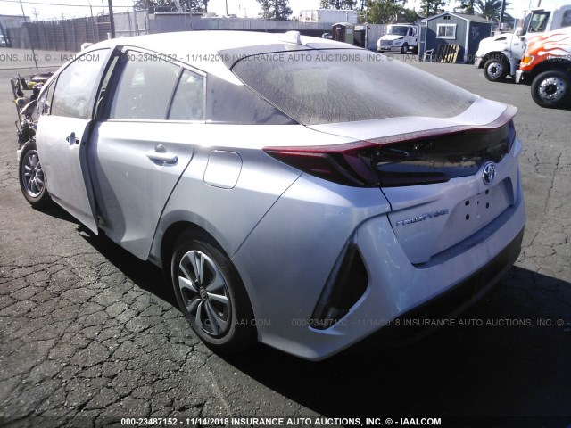 JTDKARFP2H3038287 - 2017 TOYOTA PRIUS PRIME  银色 照片 3