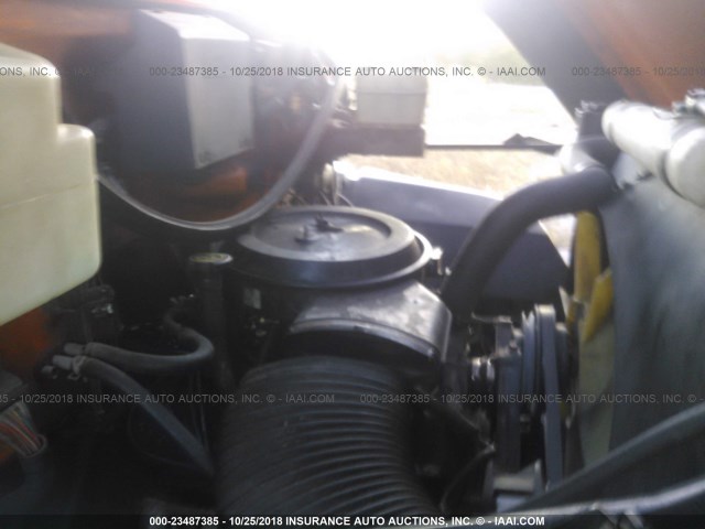 1GDL7H1P5VJ516919 - 1997 GMC C-SERIES C7H042 ORANGE photo 9