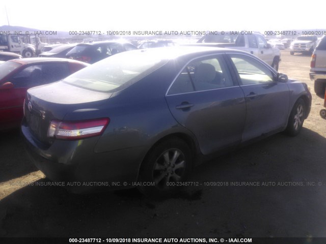 4T1BF3EK1BU627154 - 2011 TOYOTA CAMRY SE/LE/XLE 蓝色 照片 4