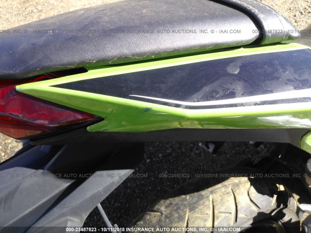 JKAEX8A14GDA26737 - 2016 KAWASAKI EX300 A GREEN photo 4