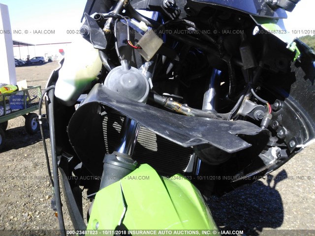 JKAEX8A14GDA26737 - 2016 KAWASAKI EX300 A GREEN photo 5