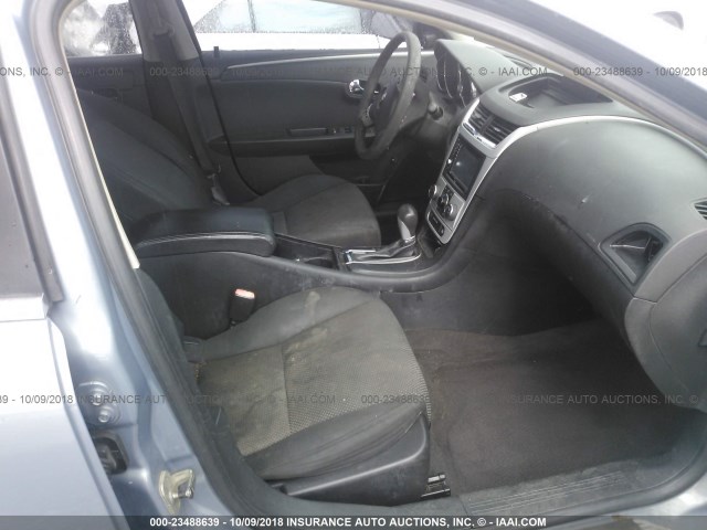 1G1ZH57B89F230425 - 2009 CHEVROLET MALIBU 1LT ღია ლურჯი ფოტო 5