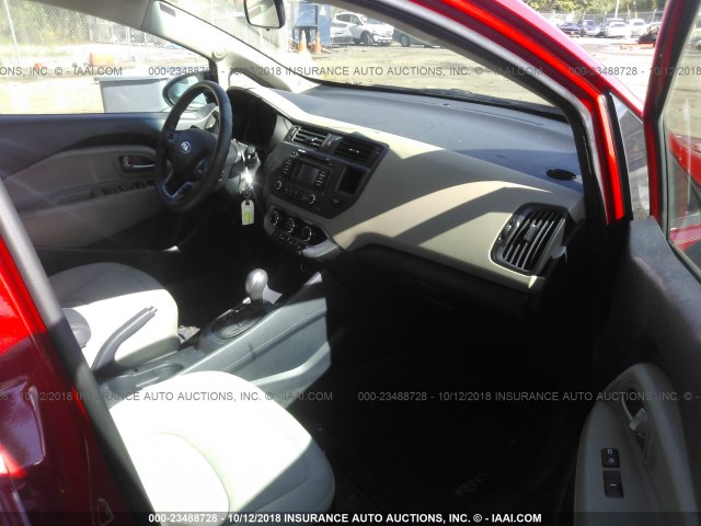 KNADN4A35F6456565 - 2015 KIA RIO EX/SX RED photo 5