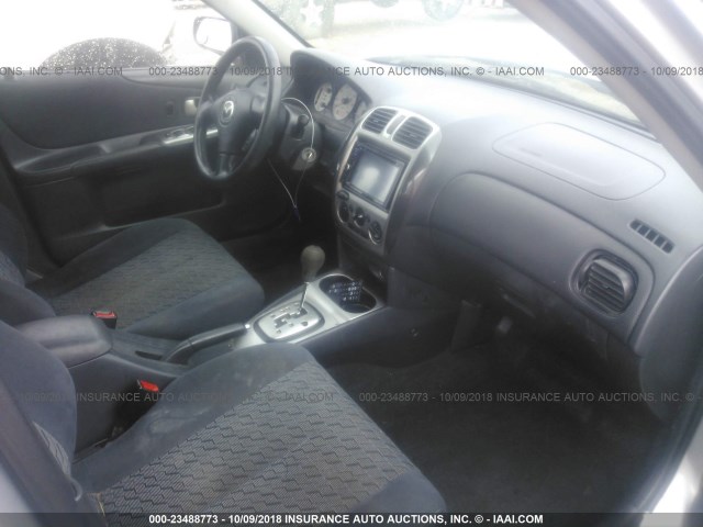 JM1BJ245931218136 - 2003 MAZDA PROTEGE PR5 银色 照片 5