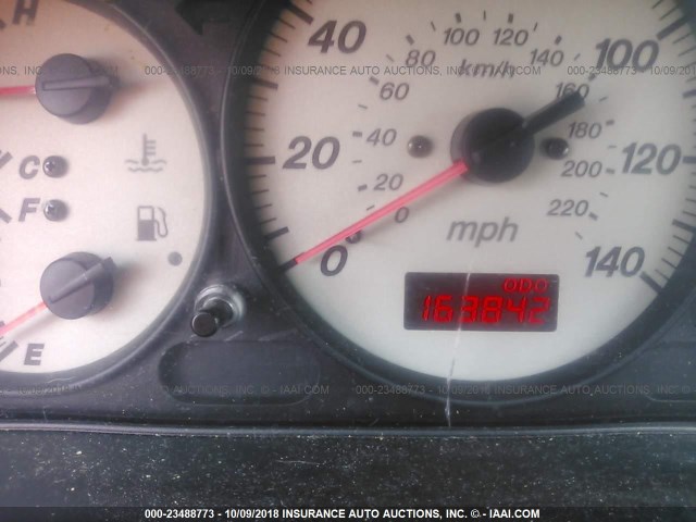 JM1BJ245931218136 - 2003 MAZDA PROTEGE PR5 银色 照片 7