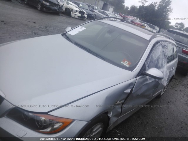 WBAVT13576KW22857 - 2006 BMW 325 XIT SILVER photo 2