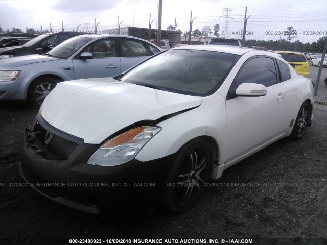 1N4BL24E78C106981 - 2008 NISSAN ALTIMA 3.5SE WHITE photo 2