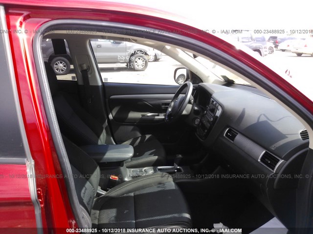 JA4AD2A33GZ028744 - 2016 MITSUBISHI OUTLANDER ES წითელი ფოტო 5
