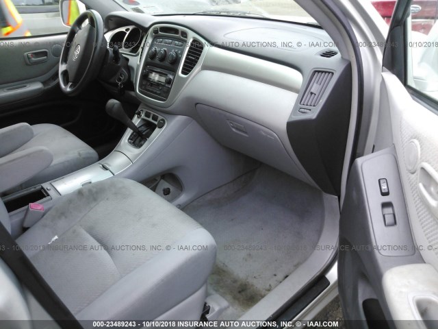 JTEEP21A770209875 - 2007 TOYOTA HIGHLANDER SPORT/LIMITED SILVER photo 5