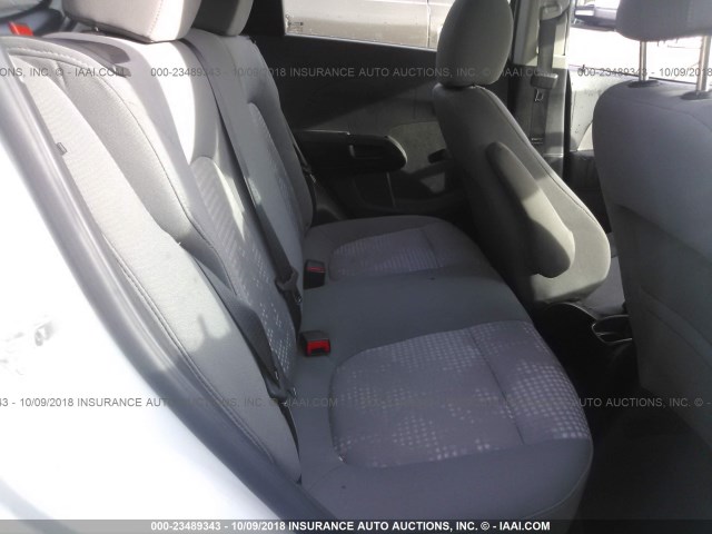 1G1JA6SH2E4185541 - 2014 CHEVROLET SONIC LS 白色 照片 8