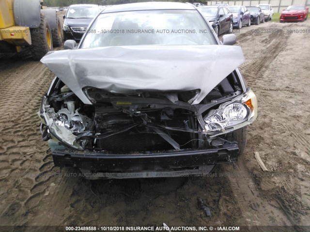 4T1BF32K52U541141 - 2002 TOYOTA CAMRY LE/XLE/SE GRAY photo 6