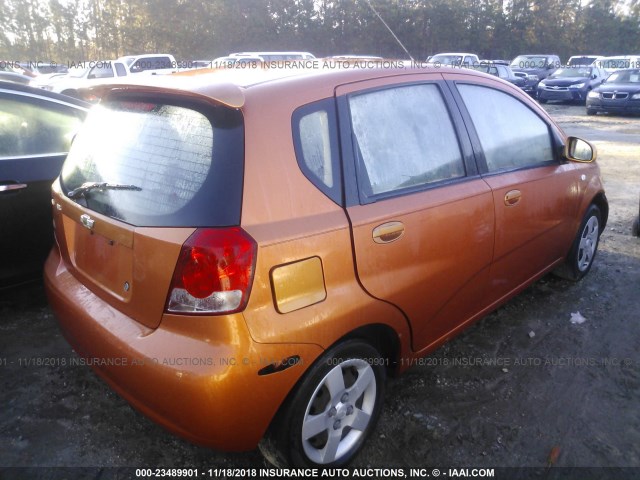 KL1TD62635B389189 - 2005 CHEVROLET AVEO LS ORANGE photo 4