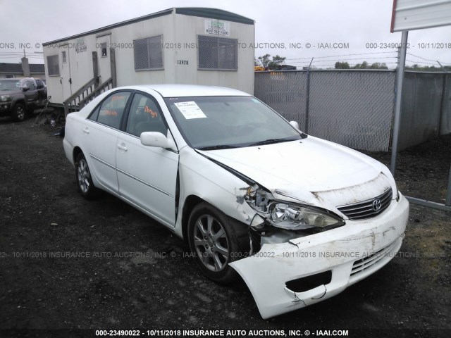 4T1BE30K36U710374 - 2006 TOYOTA CAMRY LE/XLE/SE WHITE photo 1