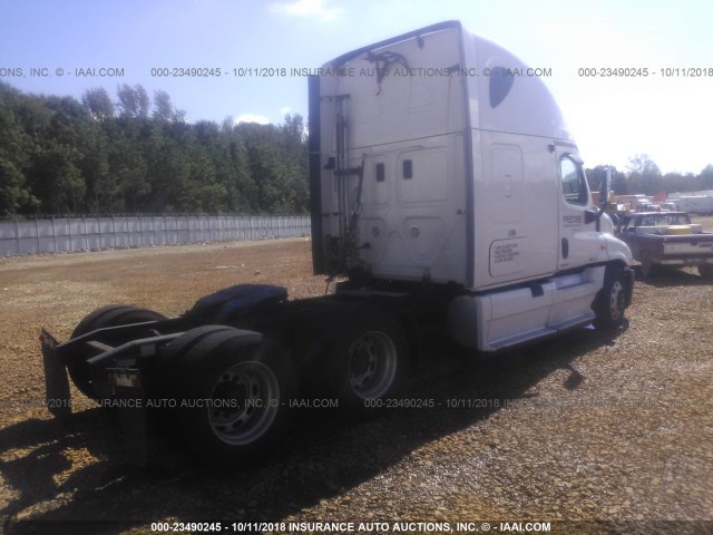 1FUJGLDR2CLBB1346 - 2012 FREIGHTLINER CASCADIA 125  Unknown photo 4