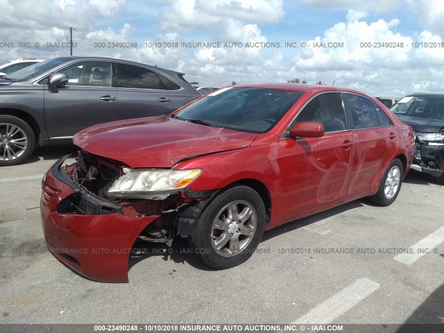 4T1BE46K67U031584 - 2007 TOYOTA CAMRY NEW GENERAT CE/LE/XLE/SE RED photo 2