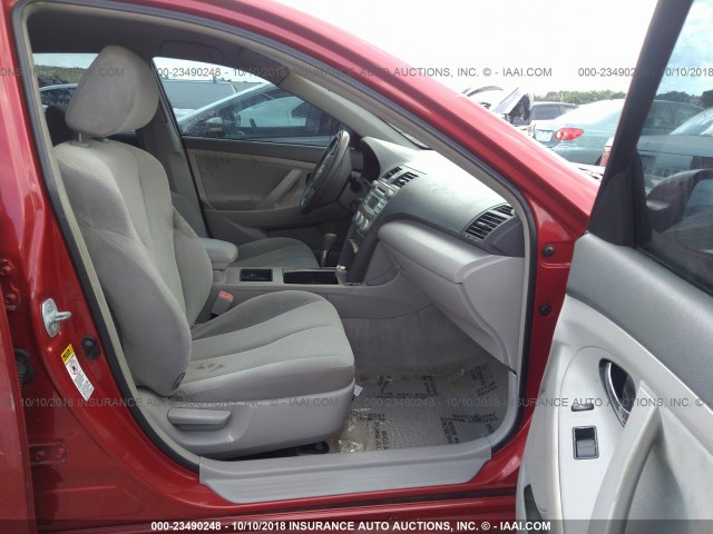 4T1BE46K67U031584 - 2007 TOYOTA CAMRY NEW GENERAT CE/LE/XLE/SE RED photo 5