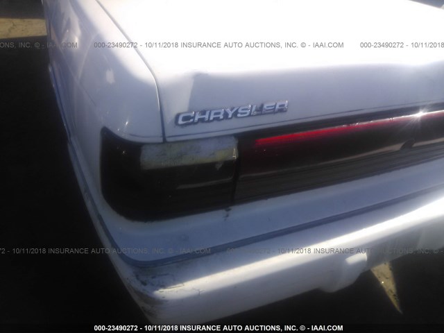 1C3XA3630PF600236 - 1993 CHRYSLER LEBARON LE A-BODY WHITE photo 6