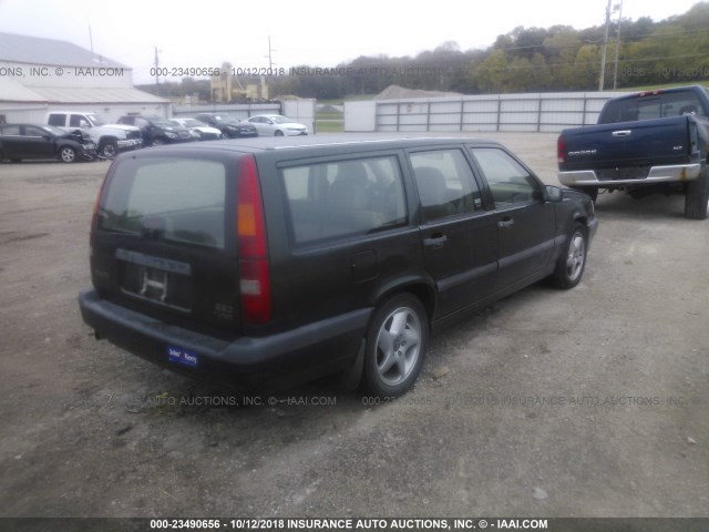 YV1LW5717S2097772 - 1995 VOLVO 850 GREEN photo 4