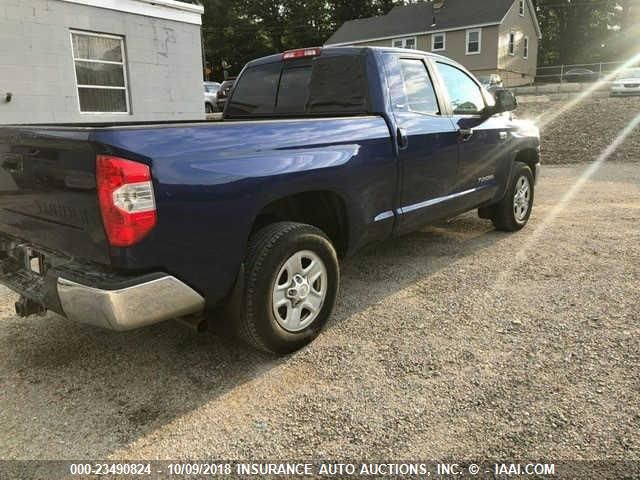 5TFUY5F11FX480251 - 2015 TOYOTA TUNDRA DOUBLE CAB SR/SR5 BLUE photo 4