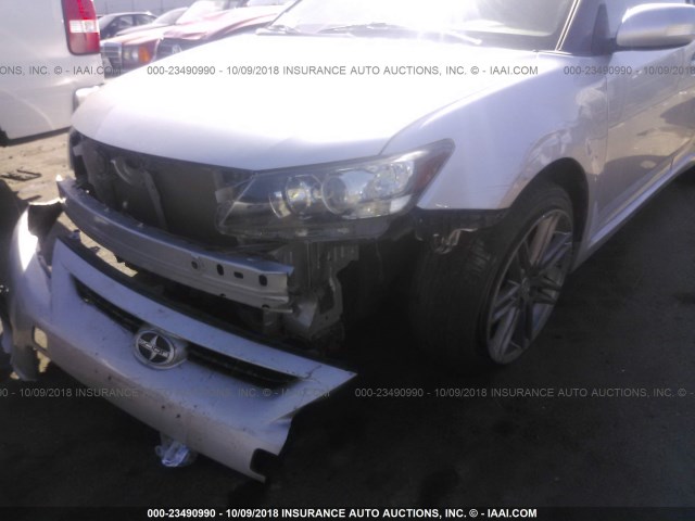 JTKJF5C74C3031448 - 2012 TOYOTA SCION TC 银色 照片 6