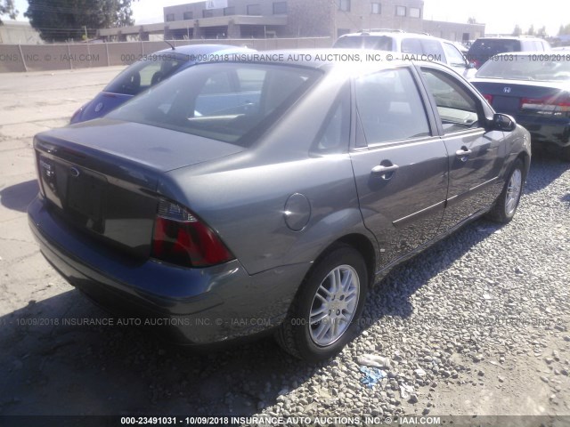 1FAHP34N97W360287 - 2007 FORD FOCUS ZX4/S/SE/SES 灰色 照片 4
