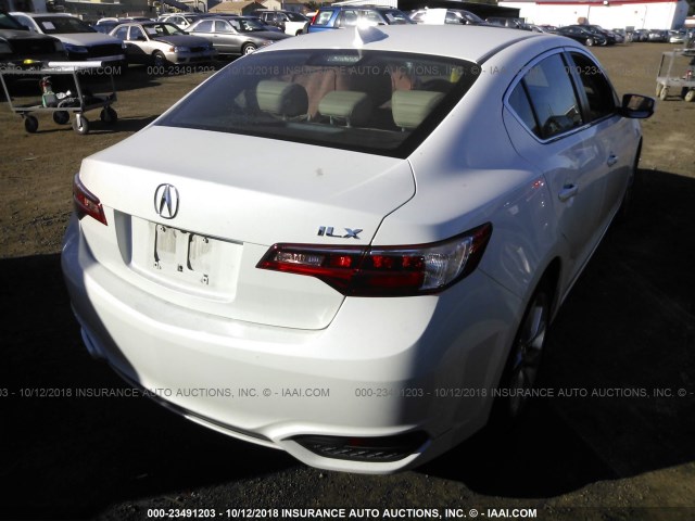 19UDE2F38GA019014 - 2016 ACURA ILX WATCH PLUS WHITE photo 4