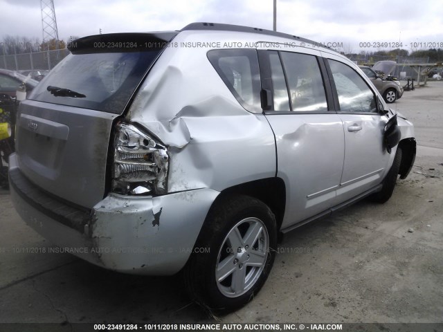 1J4NF4FB1AD645281 - 2010 JEEP COMPASS SPORT SILVER photo 4