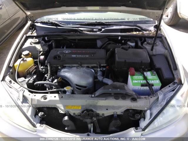 JTDBE30K240284766 - 2004 TOYOTA CAMRY LE/XLE GOLD photo 10