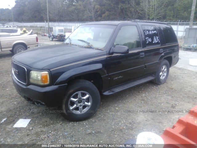 1GKEK13R8XR905841 - 1999 GMC DENALI BLACK photo 2