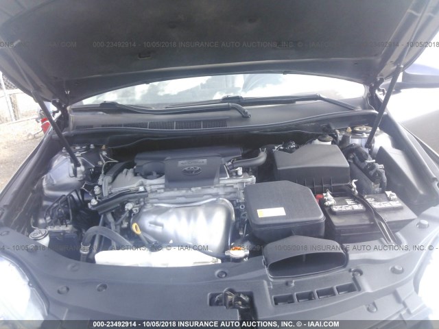 4T1BF1FKXGU564081 - 2016 TOYOTA CAMRY LE/XLE/SE/XSE 灰色 照片 10