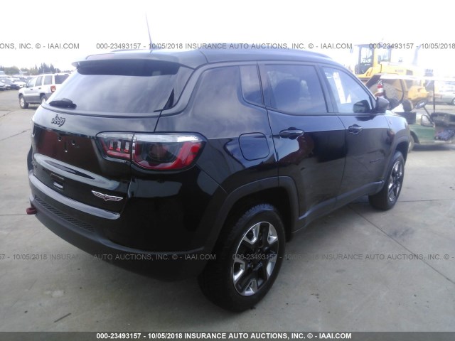 3C4NJDDB8JT128724 - 2018 JEEP COMPASS TRAILHAWK BLACK photo 4