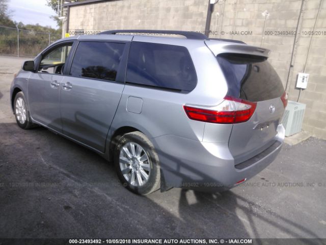 5TDDZ3DC6HS158347 - 2017 TOYOTA SIENNA XLE/LIMITED GRAY photo 3