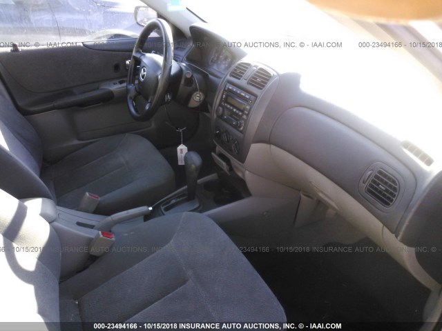 JM1BJ225410474478 - 2001 MAZDA PROTEGE LX/ES 银色 照片 5