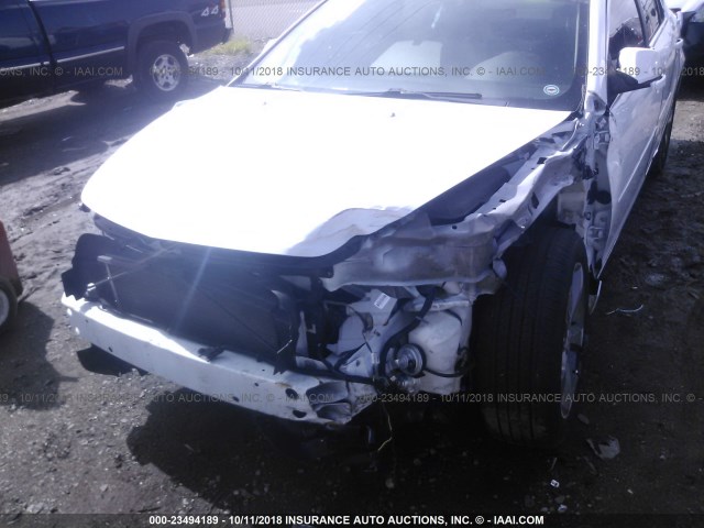 1G1ZC5EU2BF224337 - 2011 CHEVROLET MALIBU 1LT WHITE photo 6