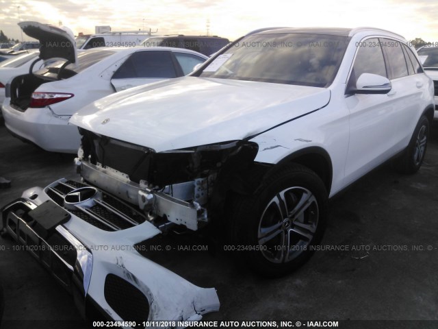 WDC0G4JBXKV122447 - 2019 MERCEDES-BENZ GLC 300 WHITE photo 2